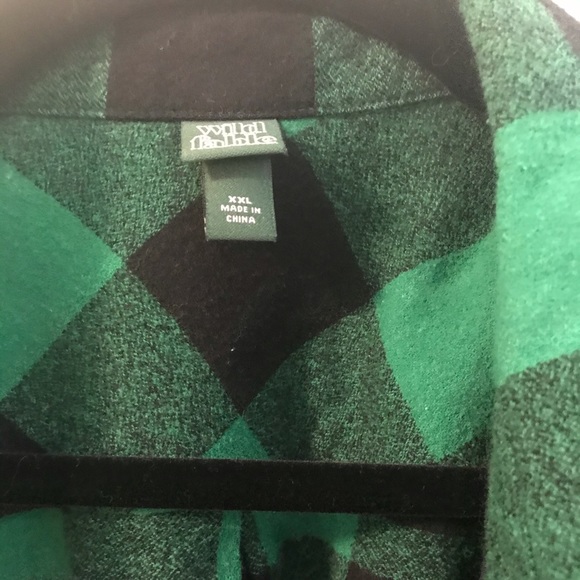 Button up flannel - Picture 3 of 4